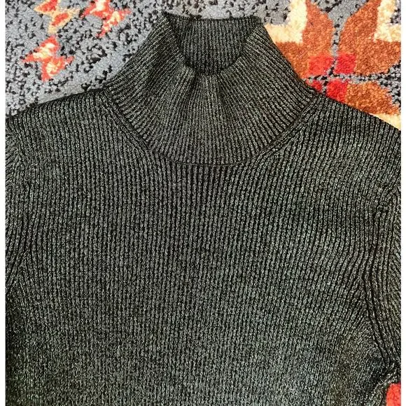 Diane Von Furstenberg Metallic Green Merino Wool Mock Neck Sweater Size Medium - Picture 3 of 8